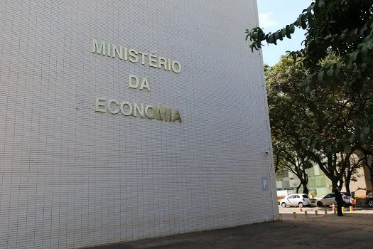 Secretários do Ministério da Economia pedem exoneração