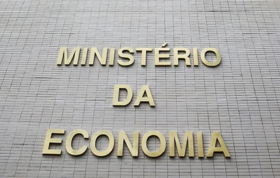 Reajuste para funcionalismo será decidido até junho