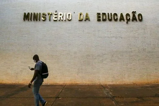 MEC lança plano de recuperação de aprendizagem da educação básica