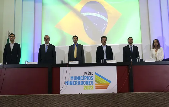 Ministério entrega prêmio a municípios que têm atividade de mineração