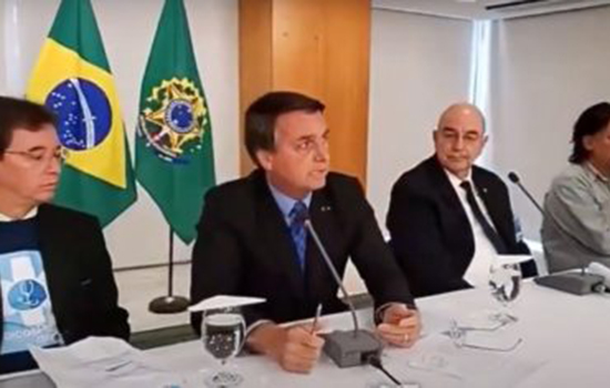 Reunião de Bolsonaro com ‘gabinete paralelo’ da Saúde vaza e vira foco da CPI