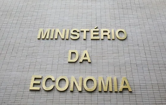 Governo vai leiloar 20 imóveis em 9 estados e no Distrito Federal