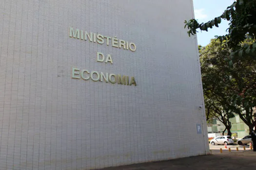 Ministério da Economia vai leiloar 45 veículos usados