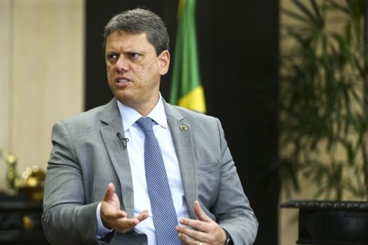 Tarcísio de Freitas pede apoio do governo federal para obras de mobilidade em SP