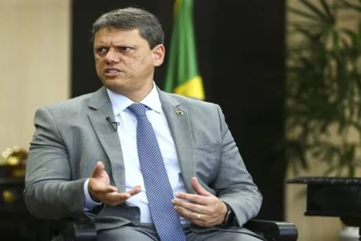 Tarcísio de Freitas diz acreditar que o arcabouço fiscal vai passar pelo Congresso