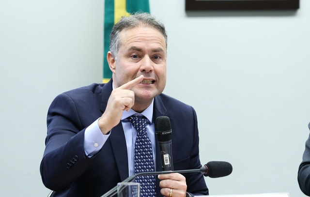 Renan Filho: arcabouço fiscal garante investimento em infraestrutura