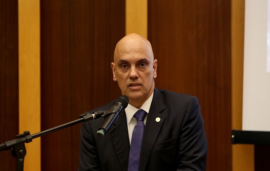 Ministro Alexandre de Moraes dá 10 dias para diretor-geral explicar trocas na PF
