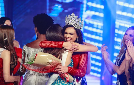 Bianca Lopes é eleita Miss Universo São Paulo em noite de gala em Ribeirão Preto