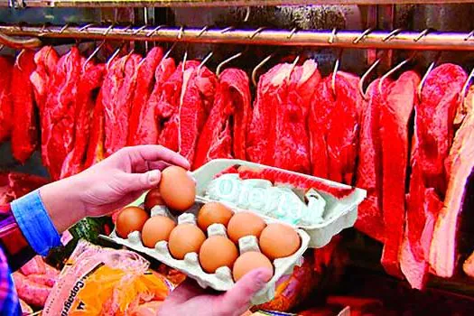 MISTURA: Preços de carne e ovos vão bater de novo inflação em 2021