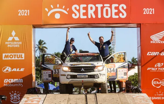 Três equipes levaram a Mitsubishi ao pódio em categorias diferentes do Rally dos Sertões