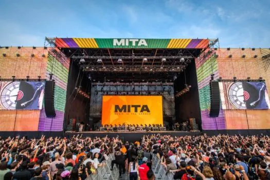 Em São Paulo, MITA Festival fica vulnerável a pontos altos e baixos do Anhangabaú