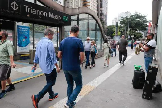 Governo prepara trens da CPTM, do Metrô e ônibus para reforçar circulação no Carnaval