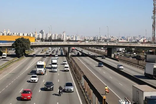 Auxílios Caminhoneiro e Taxista serão pagos hoje (19)