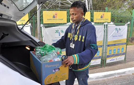 Moeda Pet arrecada mais de 9 mil garrafas plásticas no Parque Central