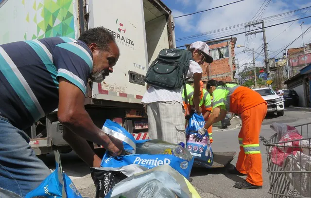 Moeda Verde e Moeda Pet chegam às comunidades Lamartine