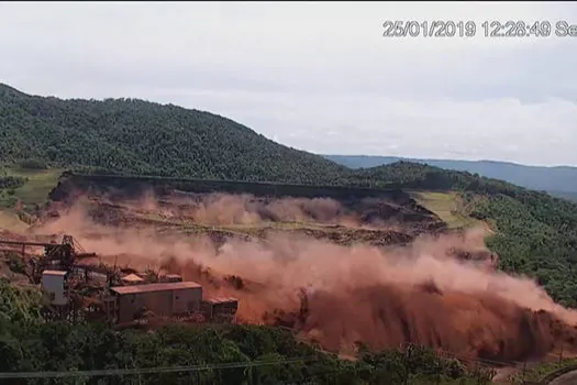 Falha na drenagem da barragem de Brumadinho é hipótese investigada pela PF