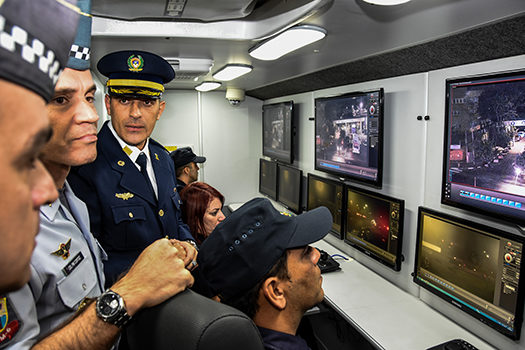 GCM utiliza ônibus com monitoramento na Príncipe de Gales