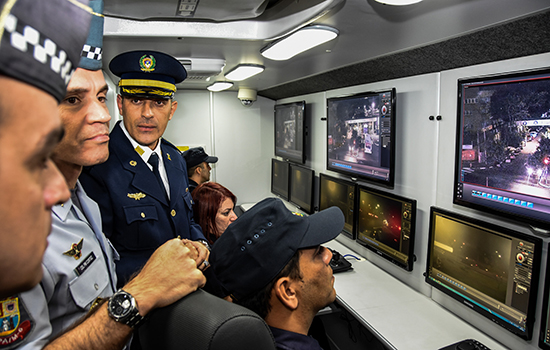 GCM utiliza ônibus com monitoramento na Príncipe de Gales