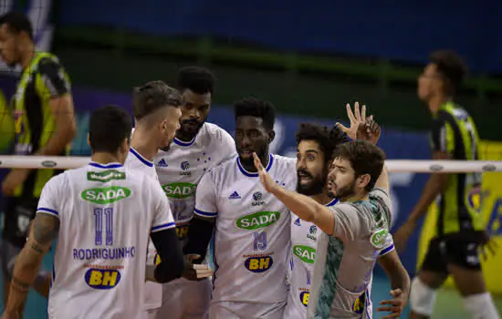 Copa Brasil: Sada Cruzeiro vence clássico contra Montes Claros América Vôlei