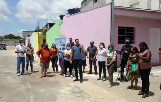 Diadema entrega moradias no Conjunto Habitacional Naval