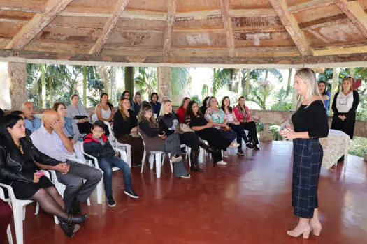 Moradores são certificados em curso do Sebrae-SP em gestão para artesãos