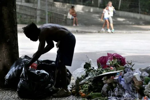 Economia solidária é ferramenta na inclusão da população de rua