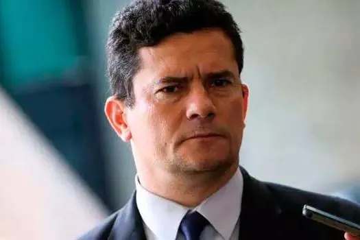 Moro: senador vai à PGR contra ministro do TCU por suposto abuso de autoridade