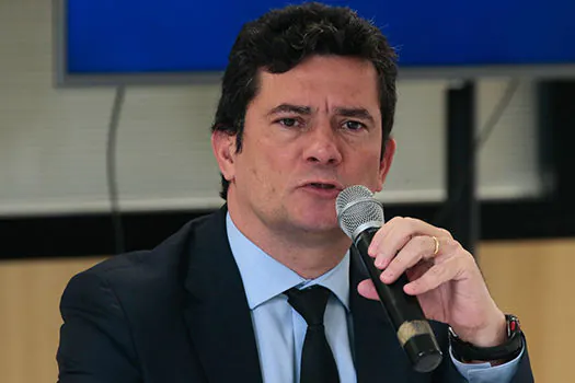 Câmara poderia ter feito mais, diz Moro sobre projeto anticrime