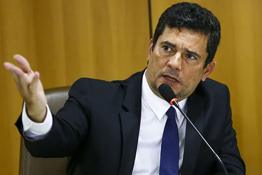 Moro cita Al Capone ao pedir veto presidencial