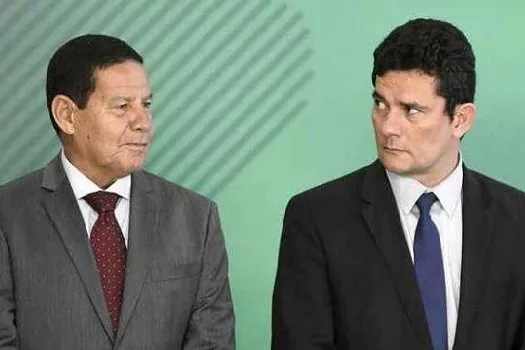 Moro elogia Mourão e disputa Republicanos com Bolsonaro