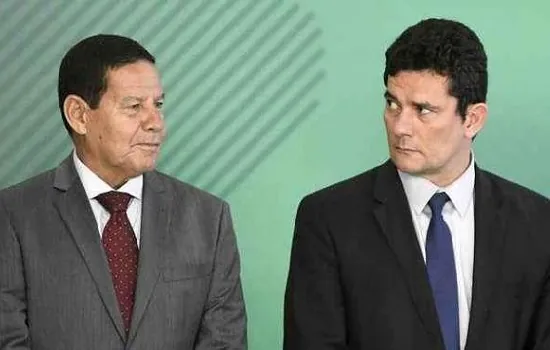 Moro elogia Mourão e disputa Republicanos com Bolsonaro