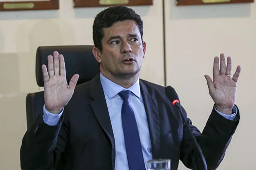 Twitter: Moro diz não reconhecer autenticidade de novos diálogos, mas se defende