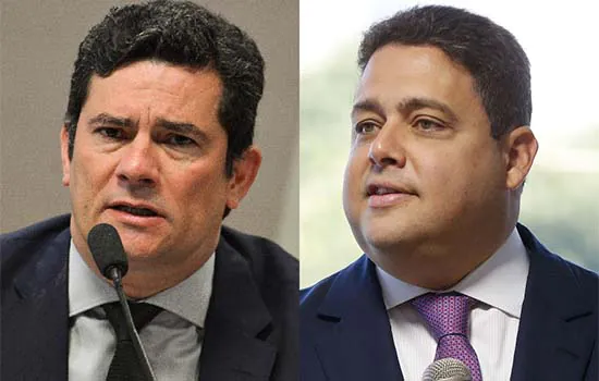 Moro sugere a Santa Cruz que abandone postura de militante político-partidário