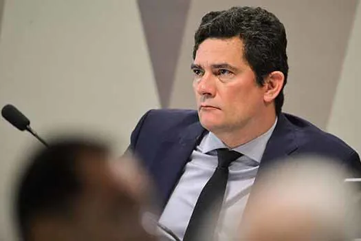 Moro e associações de magistrados pedem veto a juiz de garantias