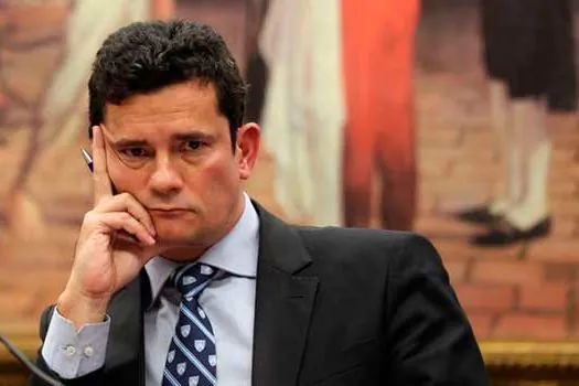 Moro pediu a Lava Jato para rebater ‘showzinho’ da defesa de Lula, diz site