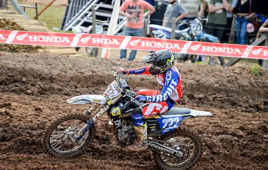 Husqvarna Power Husky fatura três pódios na 3ª etapa do Brasileiro de Motocross no RS