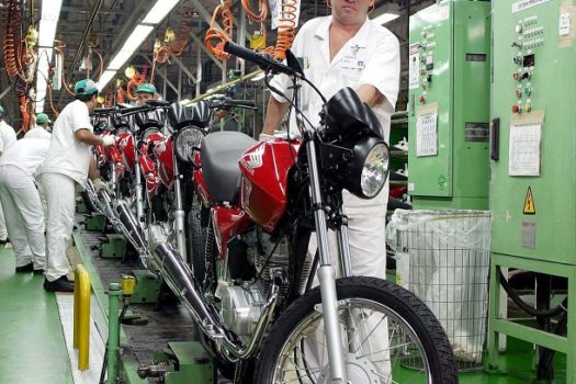 Produção de motocicletas aumenta 13