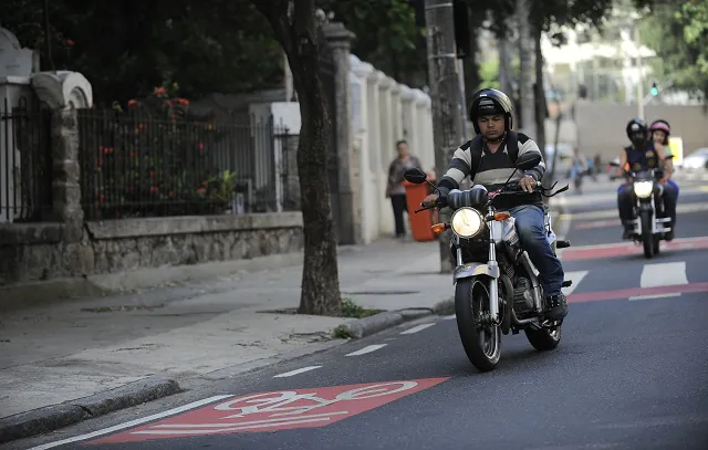 Empresa 99 também desiste do serviço de mototáxi na cidade de SP