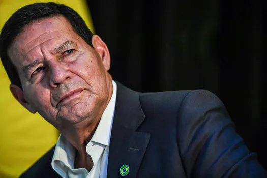 Quando fala em ameaça, tem que dizer quem e como, diz Mourão sobre Jean Wyllys