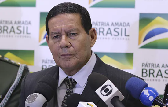 Mourão: governo deve negociar com o Congresso com clareza e paciência