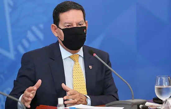 Mourão: ‘Campanha 2022 foi colocada na rua cedo demais e não dá mais para ser recolhida