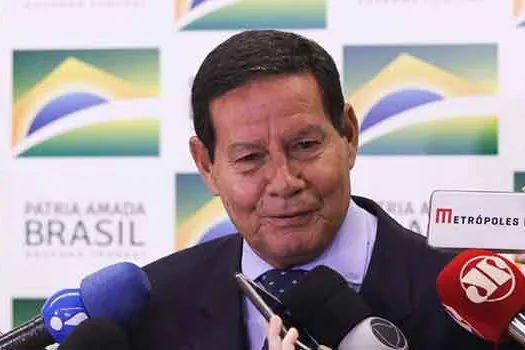 Mourão defende atuação de policiais em caso Ágatha e questiona versão da família