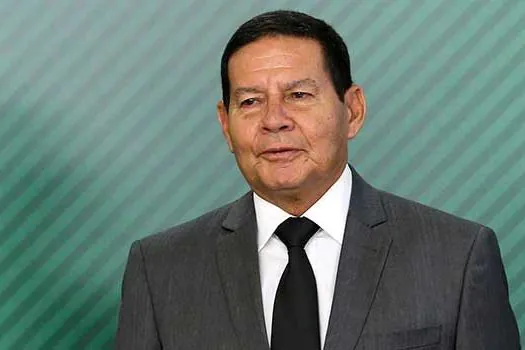 O media training do general Mourão