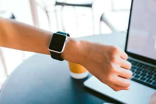 Smartwatches e smartbands: os relógios e as pulseiras inteligentes