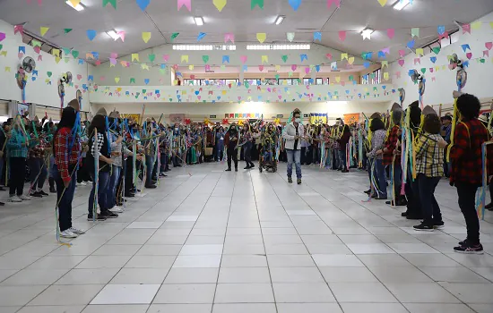 Mulheres em Movimento realiza seu tradicional baile de setembro em Diadema