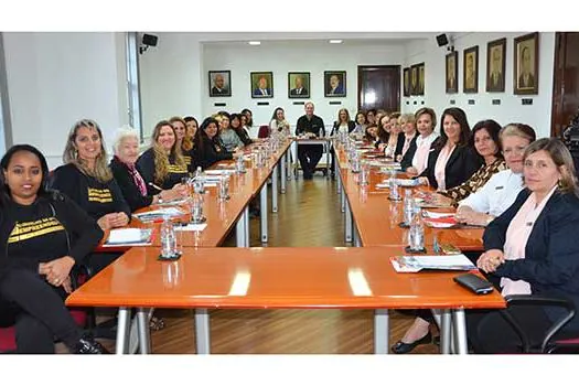 Empreendedoras participam de encontro para troca de experiências