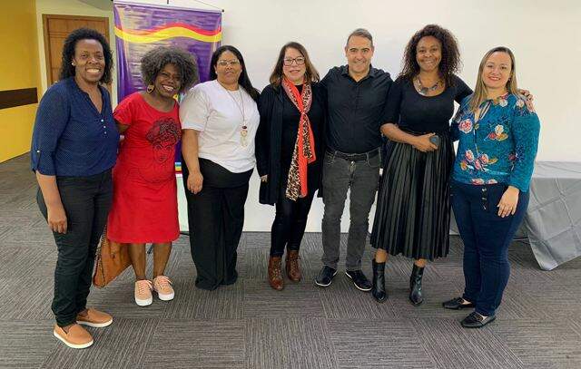 Mulheres debatem empreendedorismo na ACISBEC