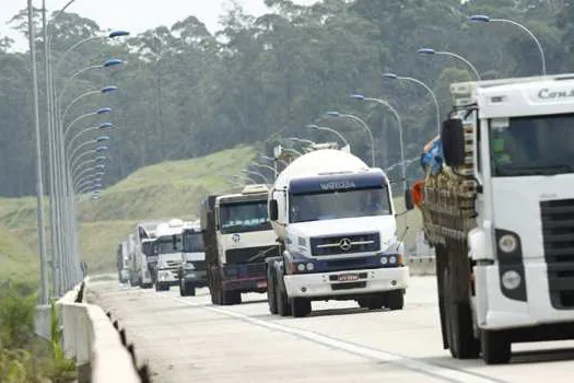 Participação feminina deve crescer no transporte de carga nos próximos anos