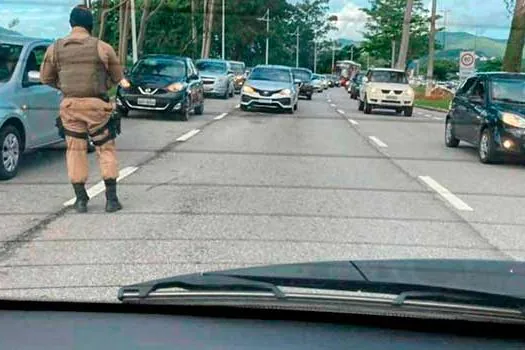 Motoristas que protestaram contra Bolsonaro foram multados em até R$ 6 mil