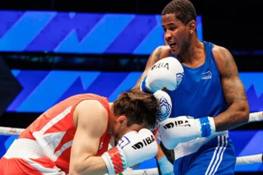 Wanderley Pereira vence e leva boxe brasileiro à final no Mundial do Usbequistão